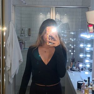 tight long sleeve shirt